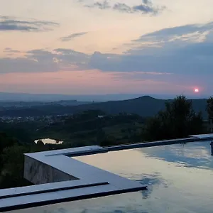 **** Hotel Chateau Fasel Albanie